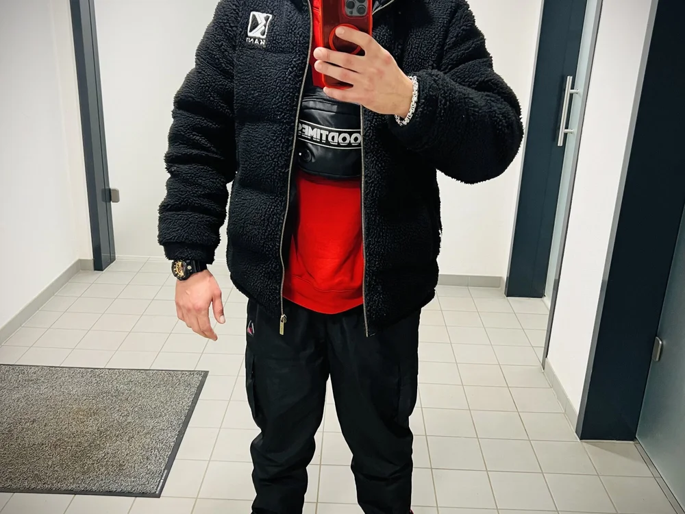 Flyingmann1312 Offline XXX Chat