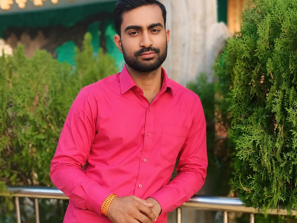 Deepakjha_1's Offline XXX Chat