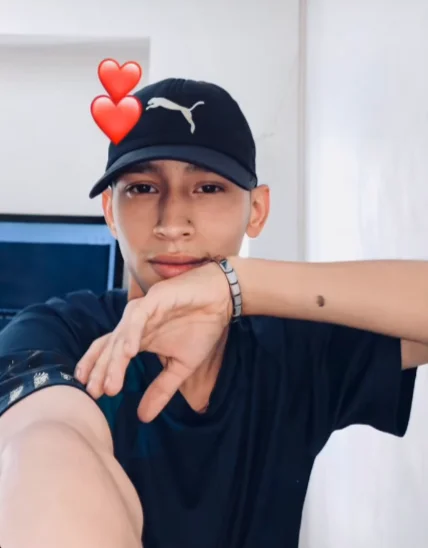 Smith_maicol's Offline XXX Chat