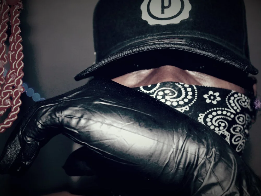 SirGreed 離線 XXX 聊天