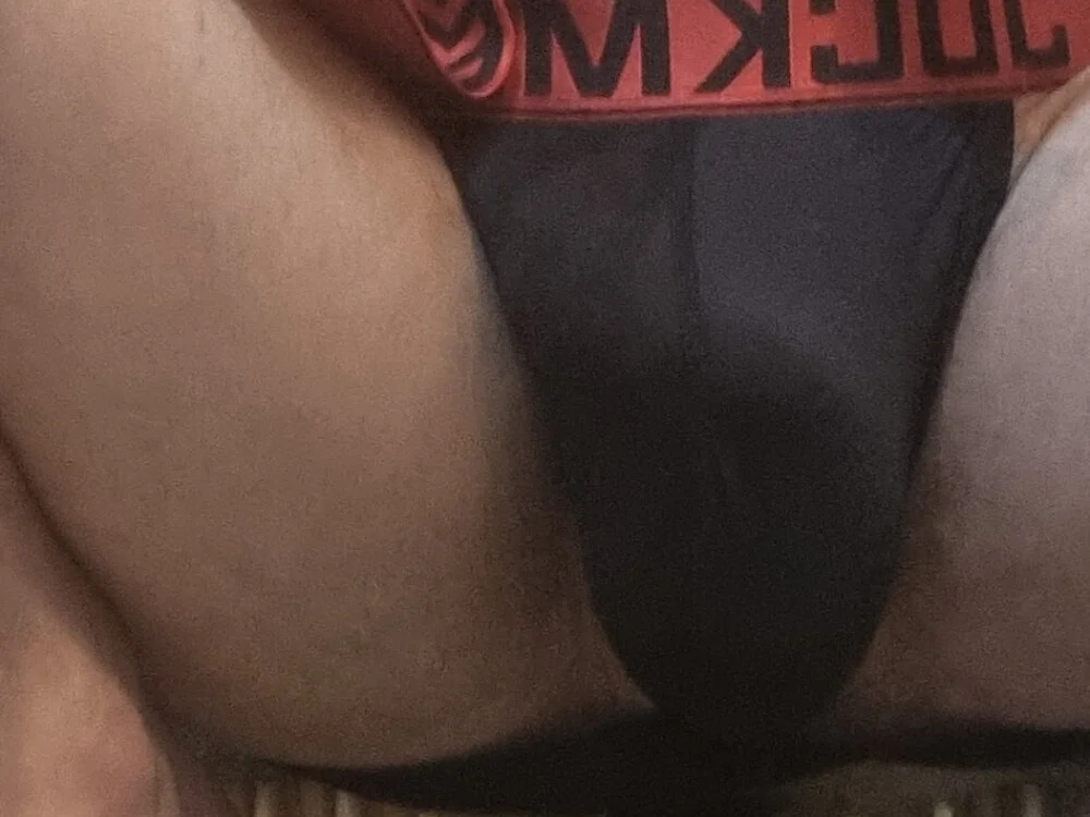 Yukysama79: офлайн-секс-чат