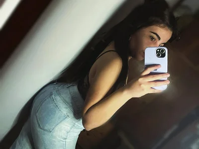 Betty_Cole - Girl 