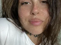 SpicyLouane: онлайн-секс-чат