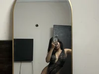 Kinky_lavanya's Offline Chat Room