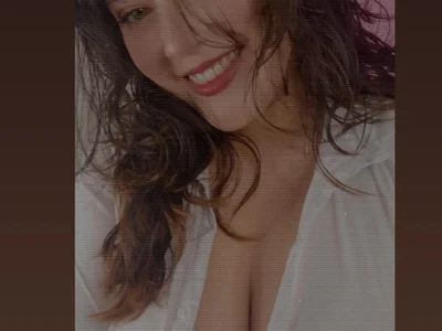 Alicebigboobsxxxx profile