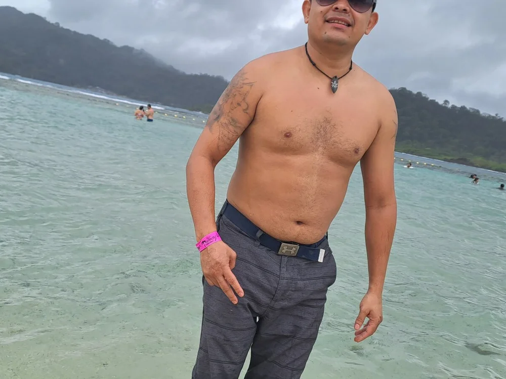 parejacalientenik Offline XXX-chat