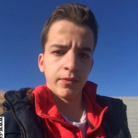 Tombgy07 Chat XXX Ngoại tuyến