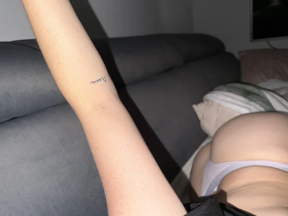 แชท XXX ออฟไลน์ของ estefy13