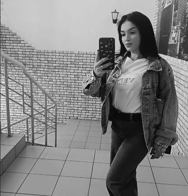 Mollyy_yy