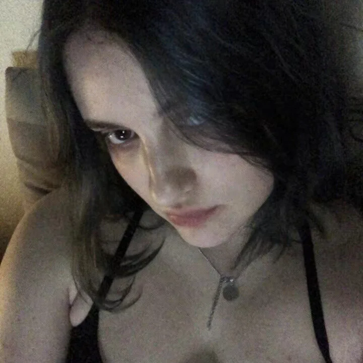 ElaraBlack's Offline XXX Chat