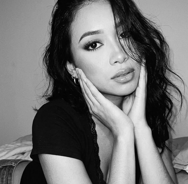 Soe_Love Obrolan XXX Offline