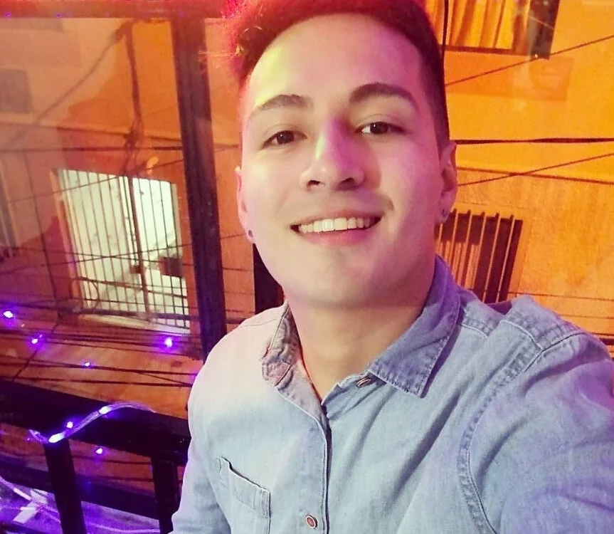 cubanosere's Offline Chat Room