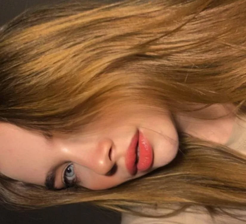 DarinaMooon's Offline XXX Chat