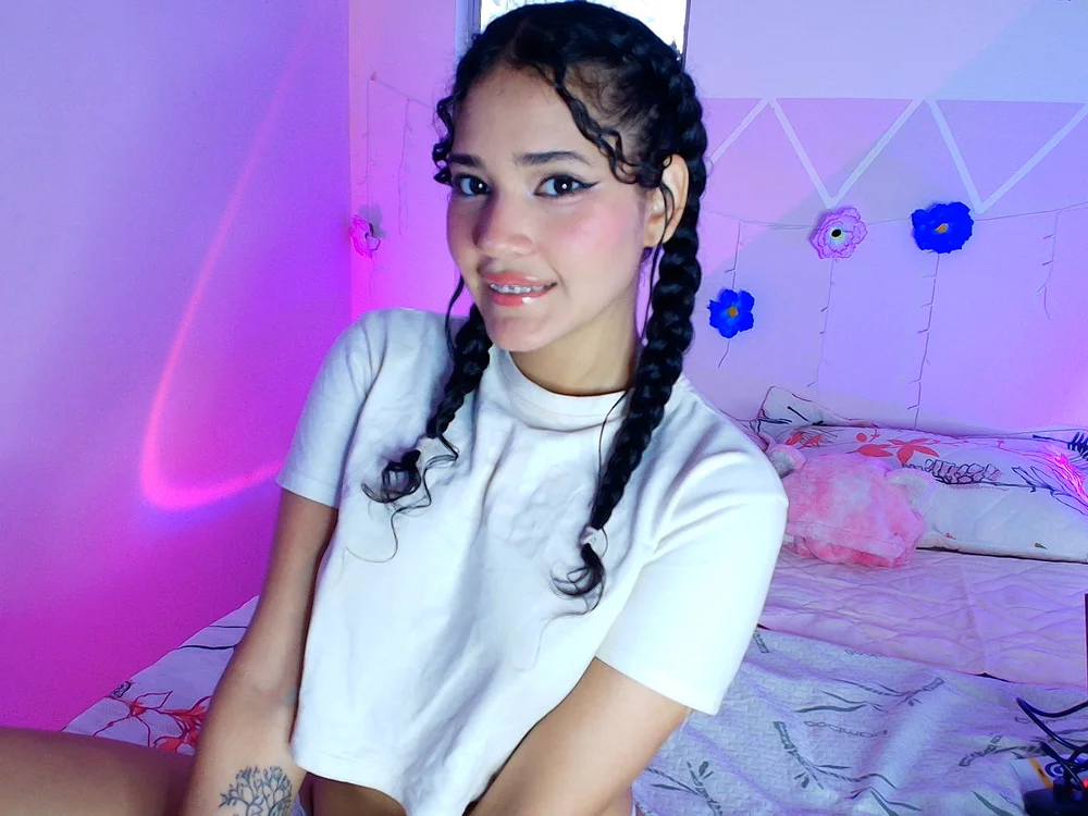 Aprilsweet2005's Offline XXX Chat