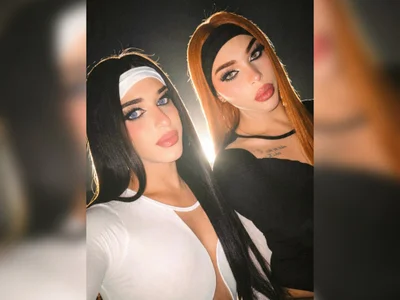 Camila_and_jazmin - Trans 