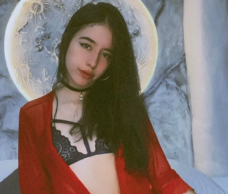 SAMANTHA_AND_PETER's Offline XXX Chat