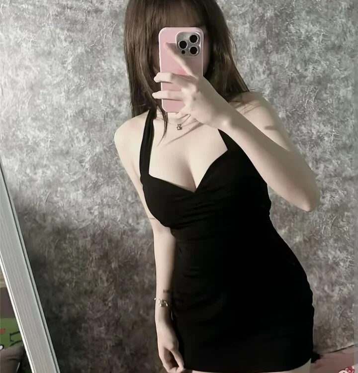 Xuxu379 離線 XXX 聊天