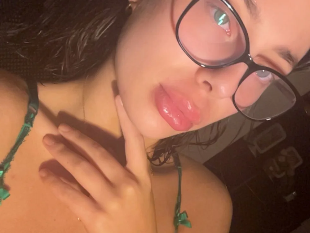 scarlettelouisexo's most recent online preview