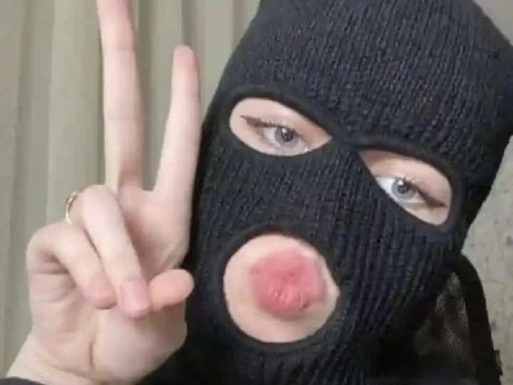 1blavkcat offline chatrum