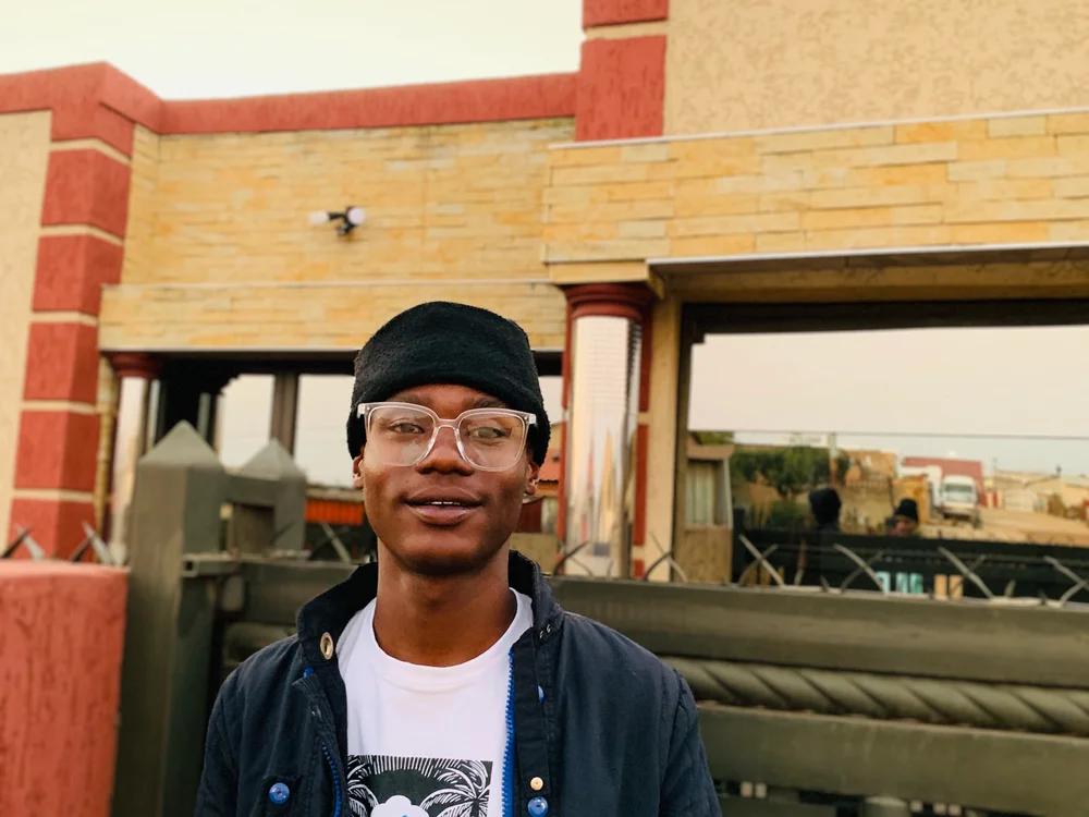 JohnMavimbela Offline XXX Chat