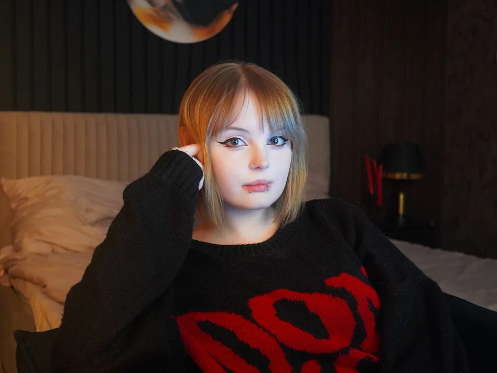 RebeccaWalshs Offline XXX-Chat