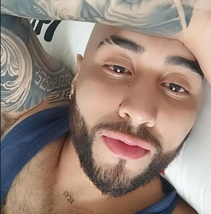 Offline chatovací místnost bryson1_