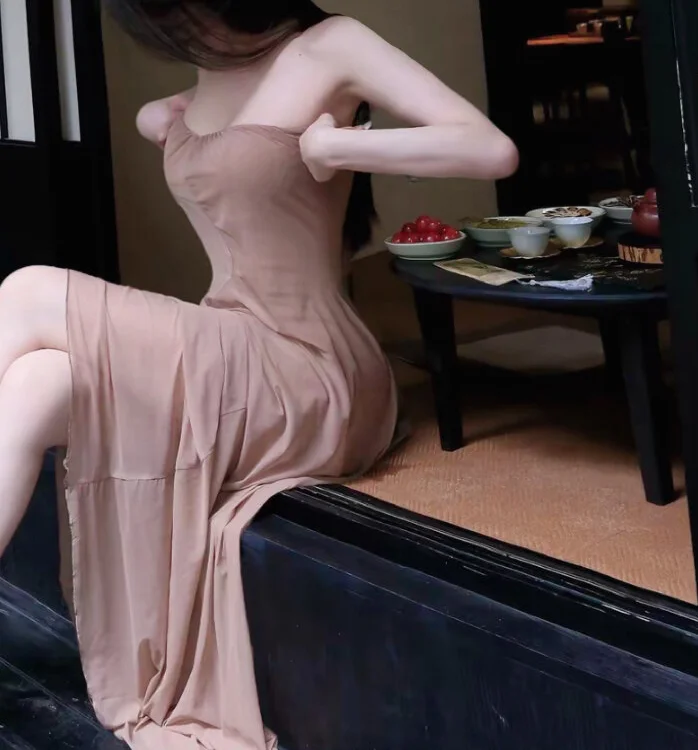 ZZZBC9 Adlı Modelin Çevrimdışı XXX Sohbeti