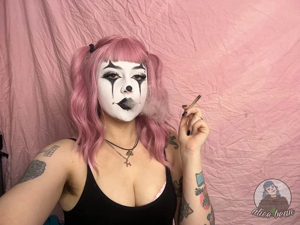itsalicebean's Offline Chat Room