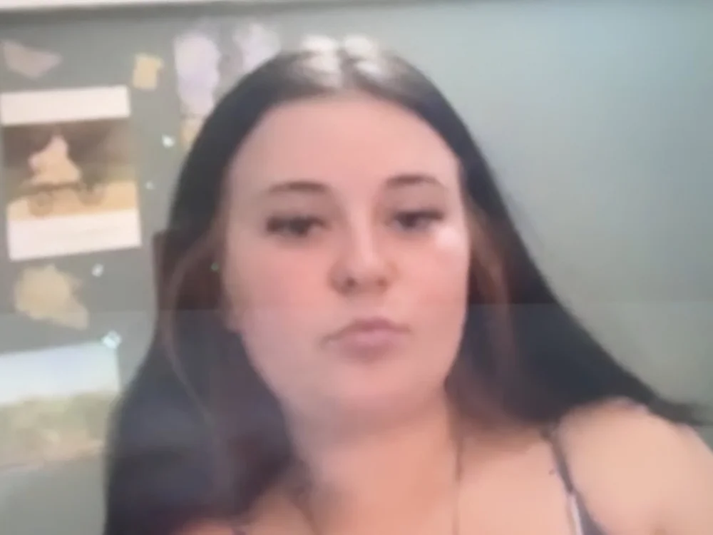 okariell's Offline Chat Room