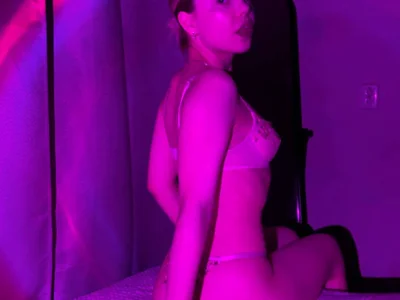 Paradise_aurora - Girl 
