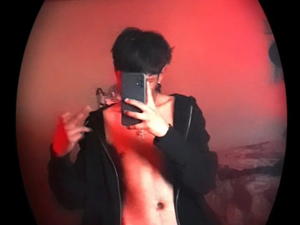 sextonyA's Offline XXX Chat