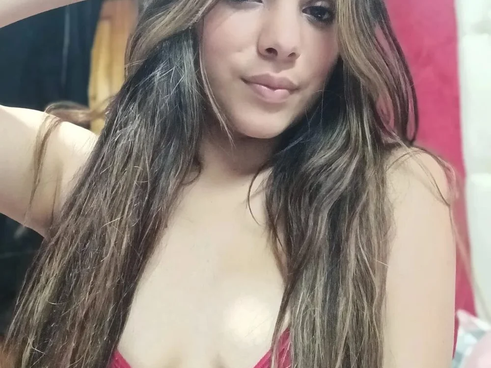 sirifoxthx's Offline XXX Chat