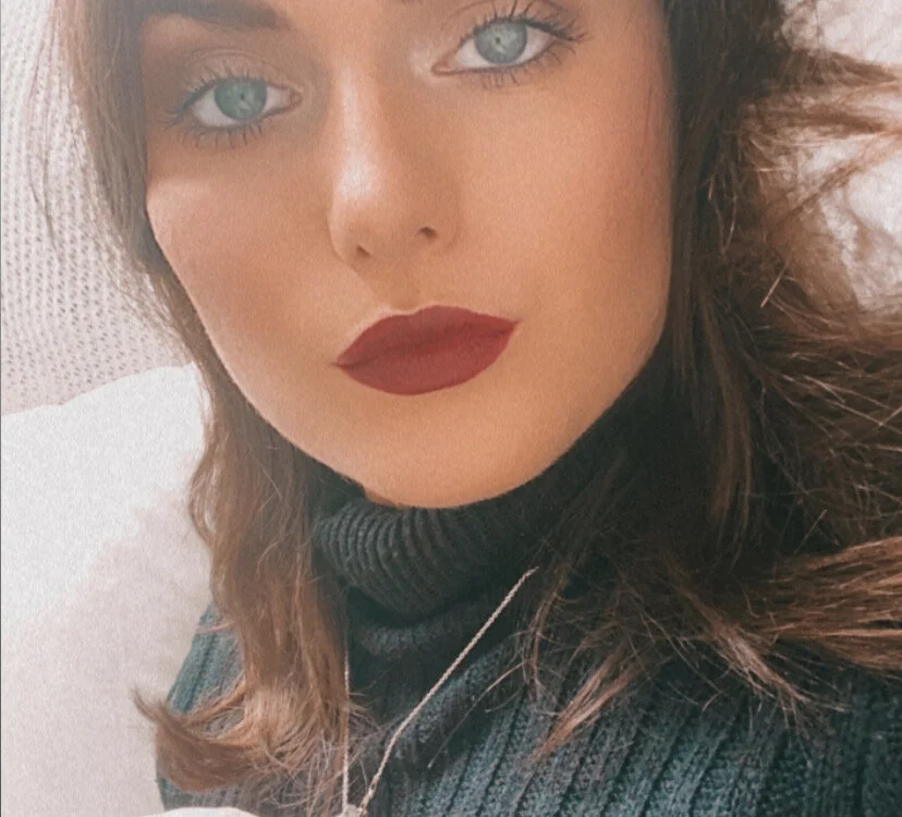 BlossomingRose's Offline Chat Room
