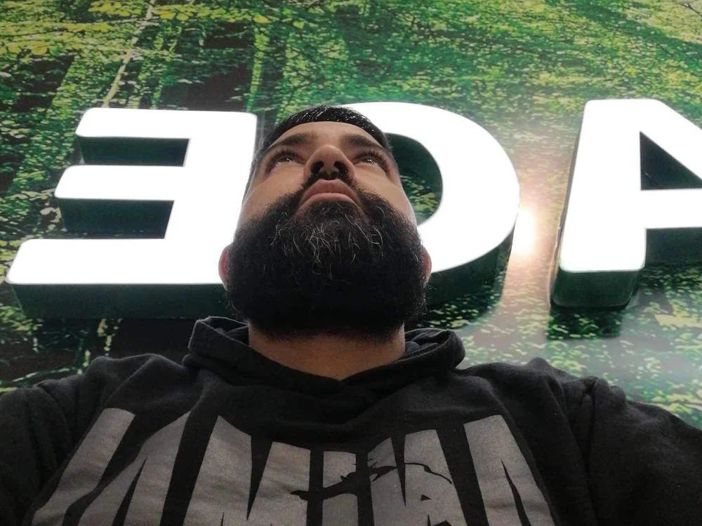 cuchito91's Offline XXX Chat