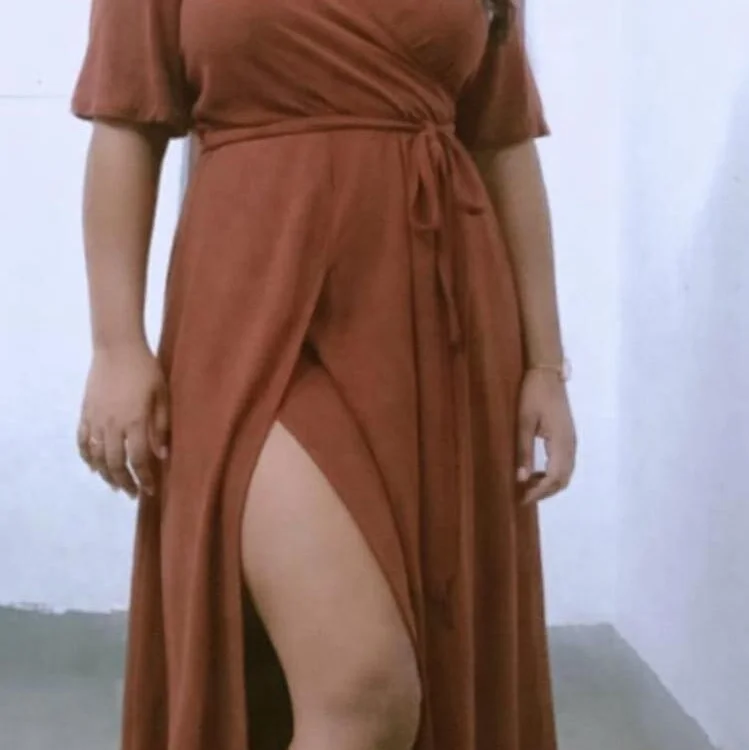 Miss_Mairoooo Adlı Modelin Çevrimdışı Sohbet Odası