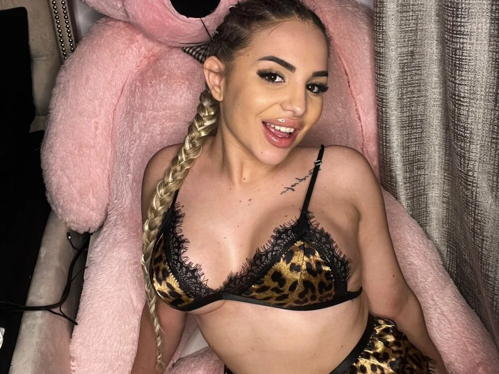 maddierayne's Offline XXX Chat