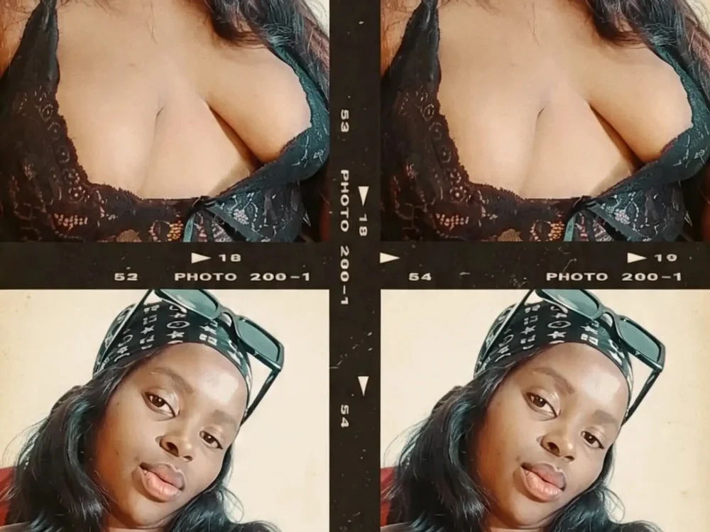 nakedqween Chat XXX Ngoại tuyến