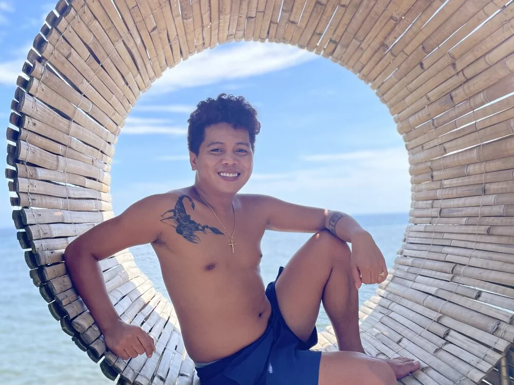 asian_sweetboy 离线XXX聊天