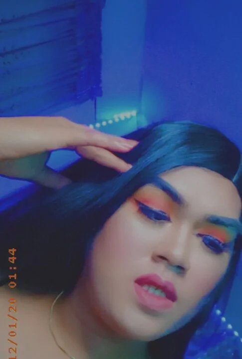 Cerafica143's Offline XXX Chat