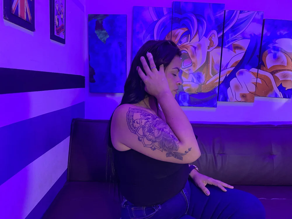 Abigail_lil's Offline XXX Chat