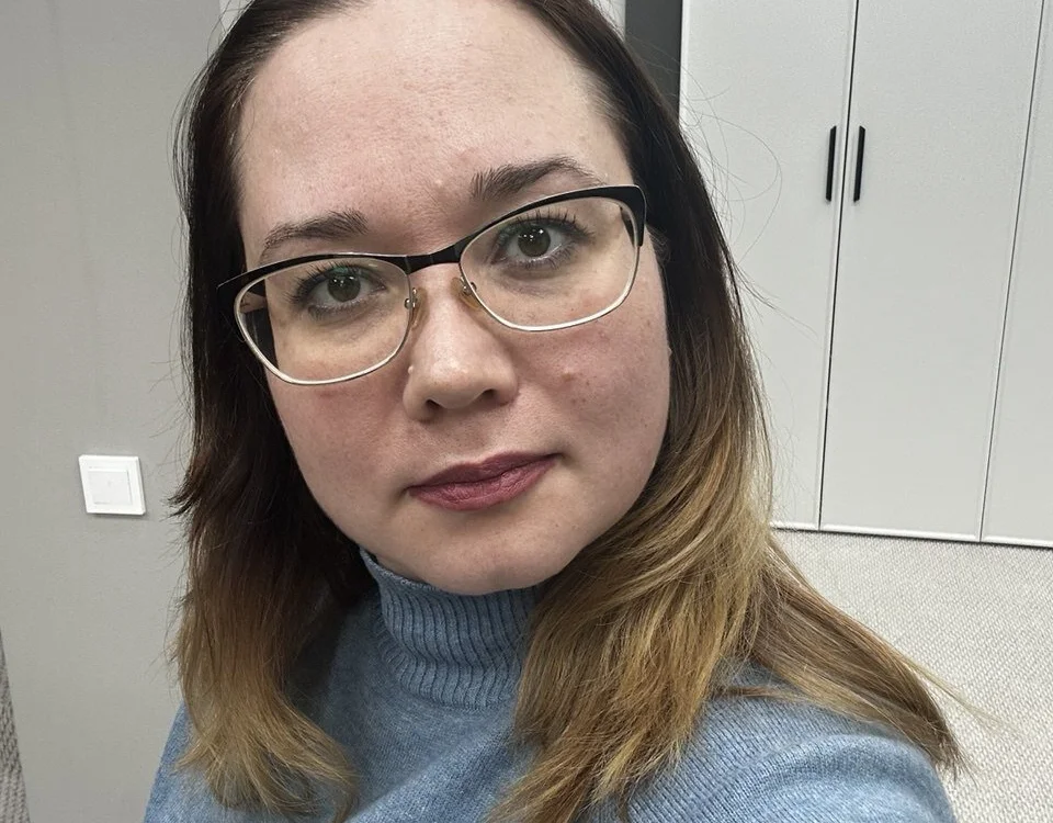 Dixon_Ross Chat XXX offline