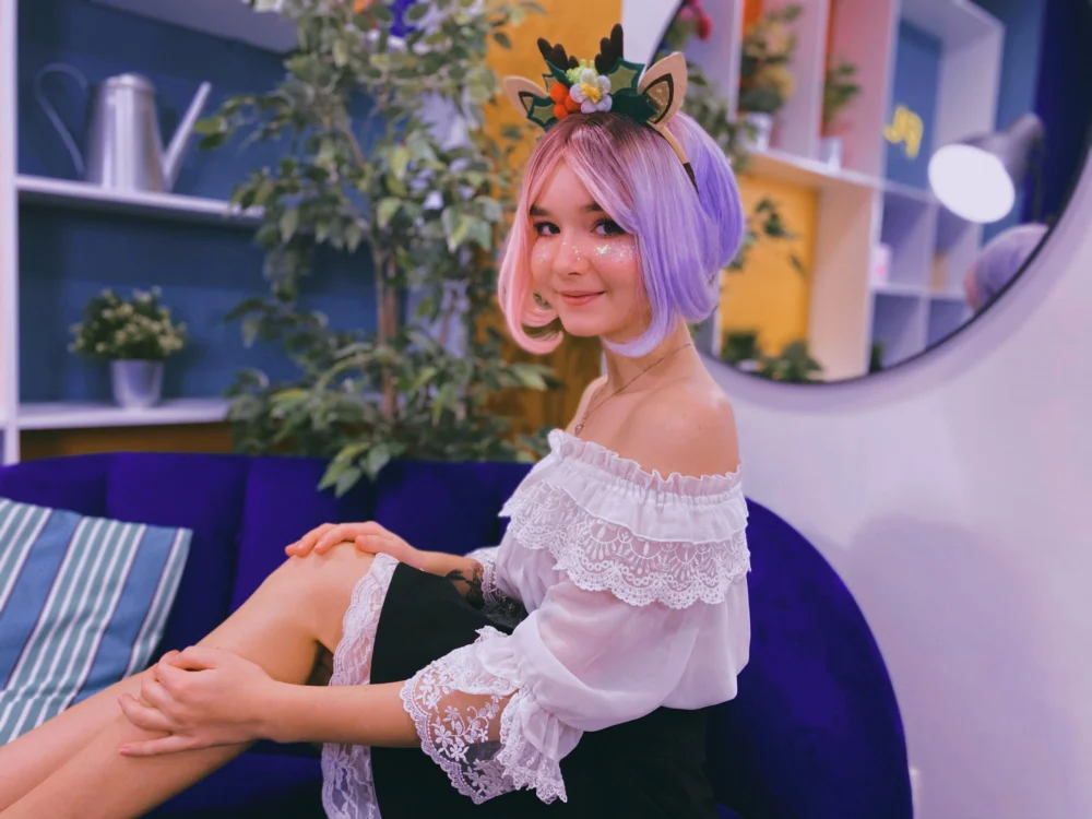 ElfDiana's Offline Chat Room