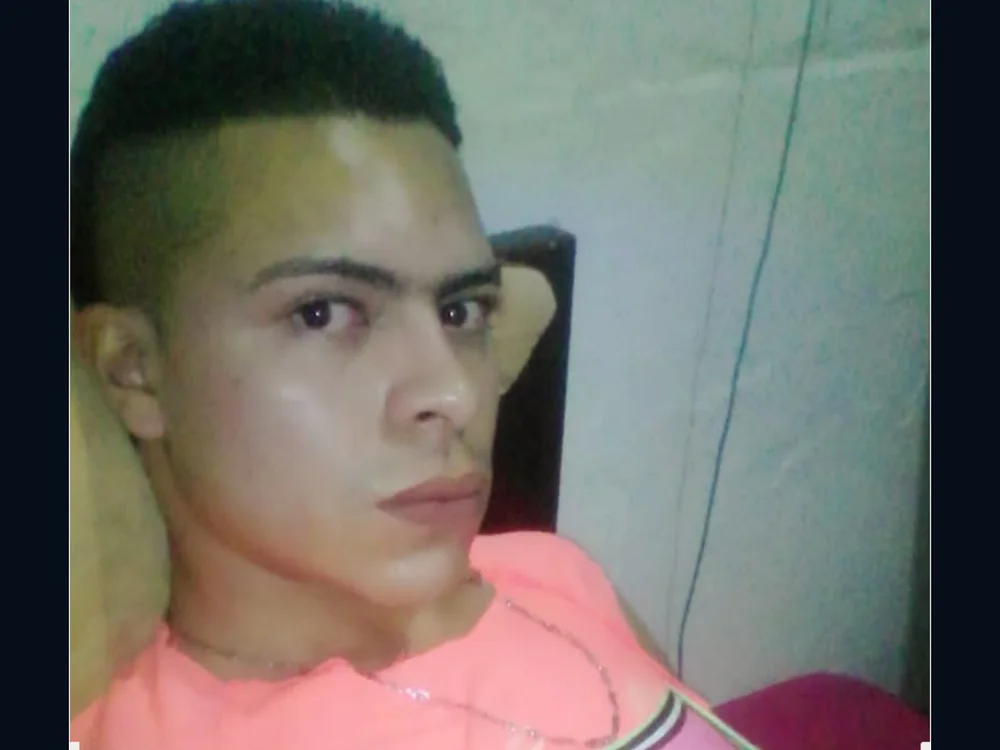 parchate97 Offline XXX Chat