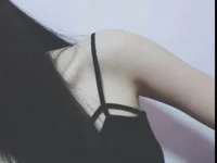 MCutie_ Adlı Modelin Canlı XXX Sohbeti