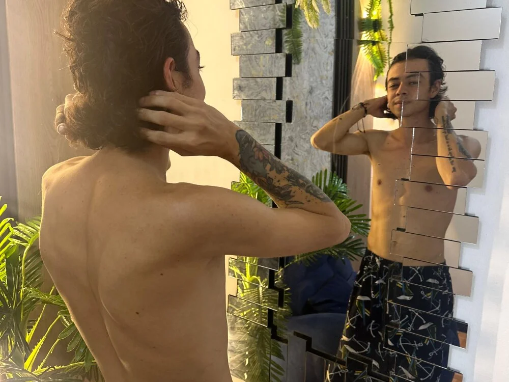 Nicky_carterr_ 离线XXX聊天