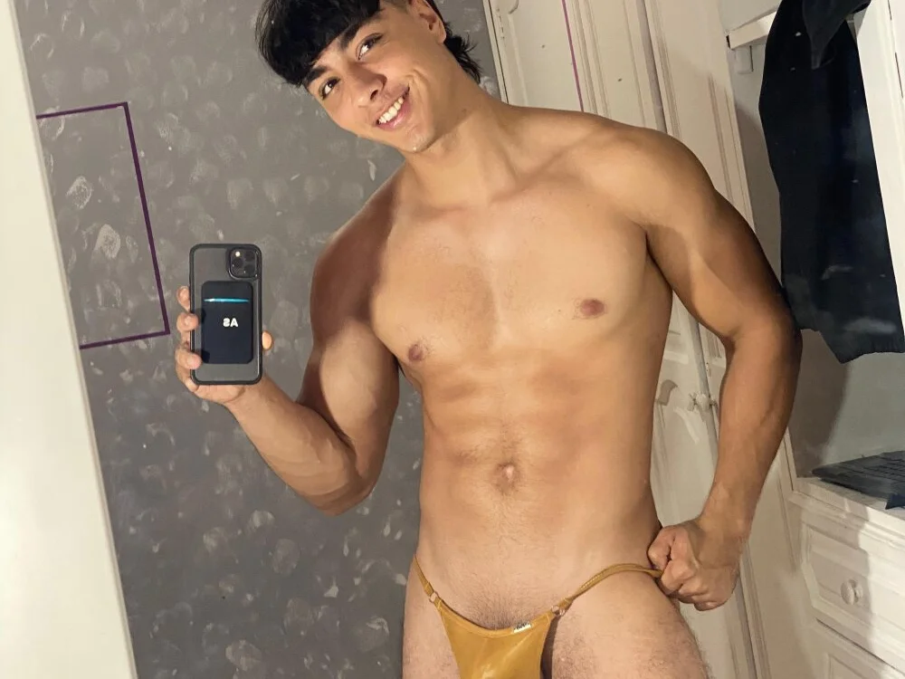 Cristhian_Evans' Offline XXX Chat