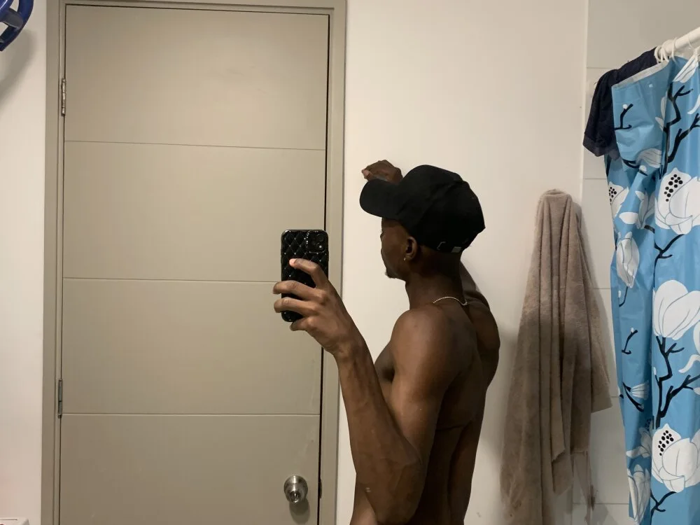 Xandrismooodn Offline XXX chat