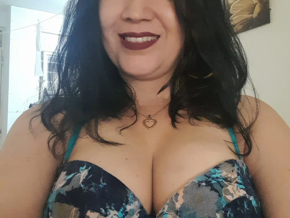 Kamilaroble2023's Offline XXX Chat