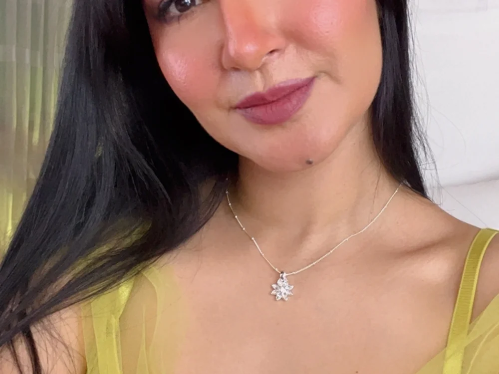 Violetta_kim1's Offline XXX Chat