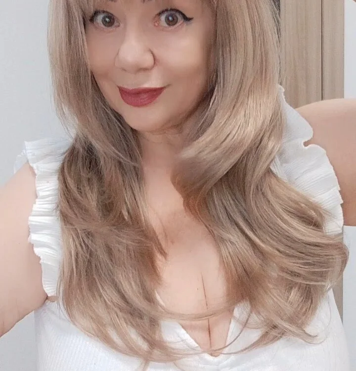 MandyxDeep's Offline Chat Room